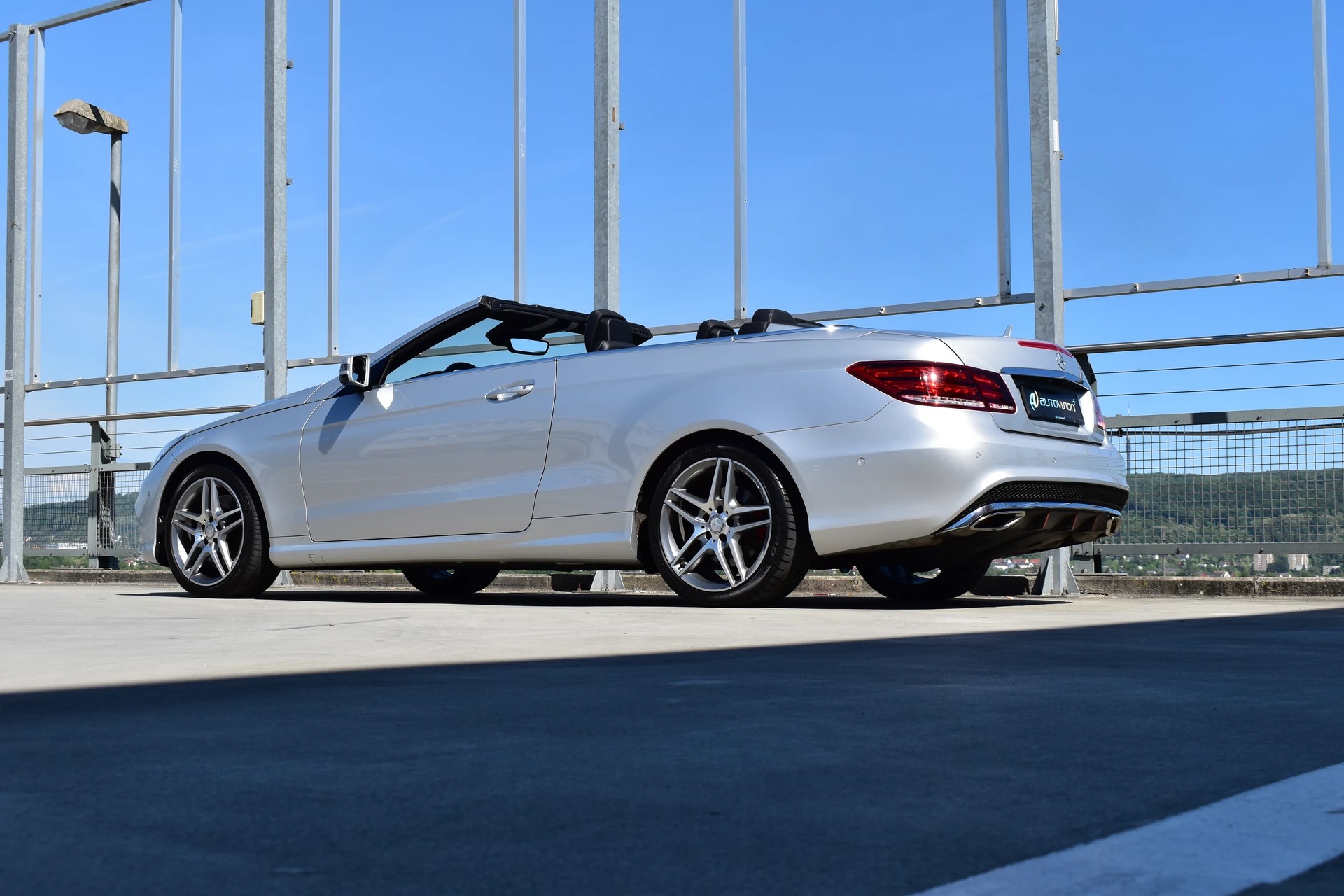 MERCEDES-BENZ E 400 7G-TRONIC AMG LINE PLUS l 333 PS-image-16