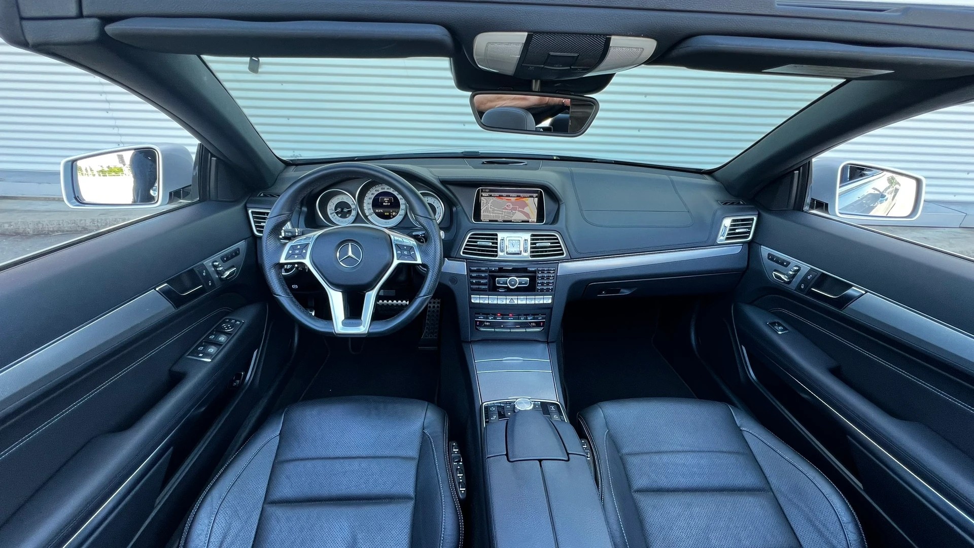 MERCEDES-BENZ E 400 7G-TRONIC AMG LINE PLUS l 333 PS-image-25