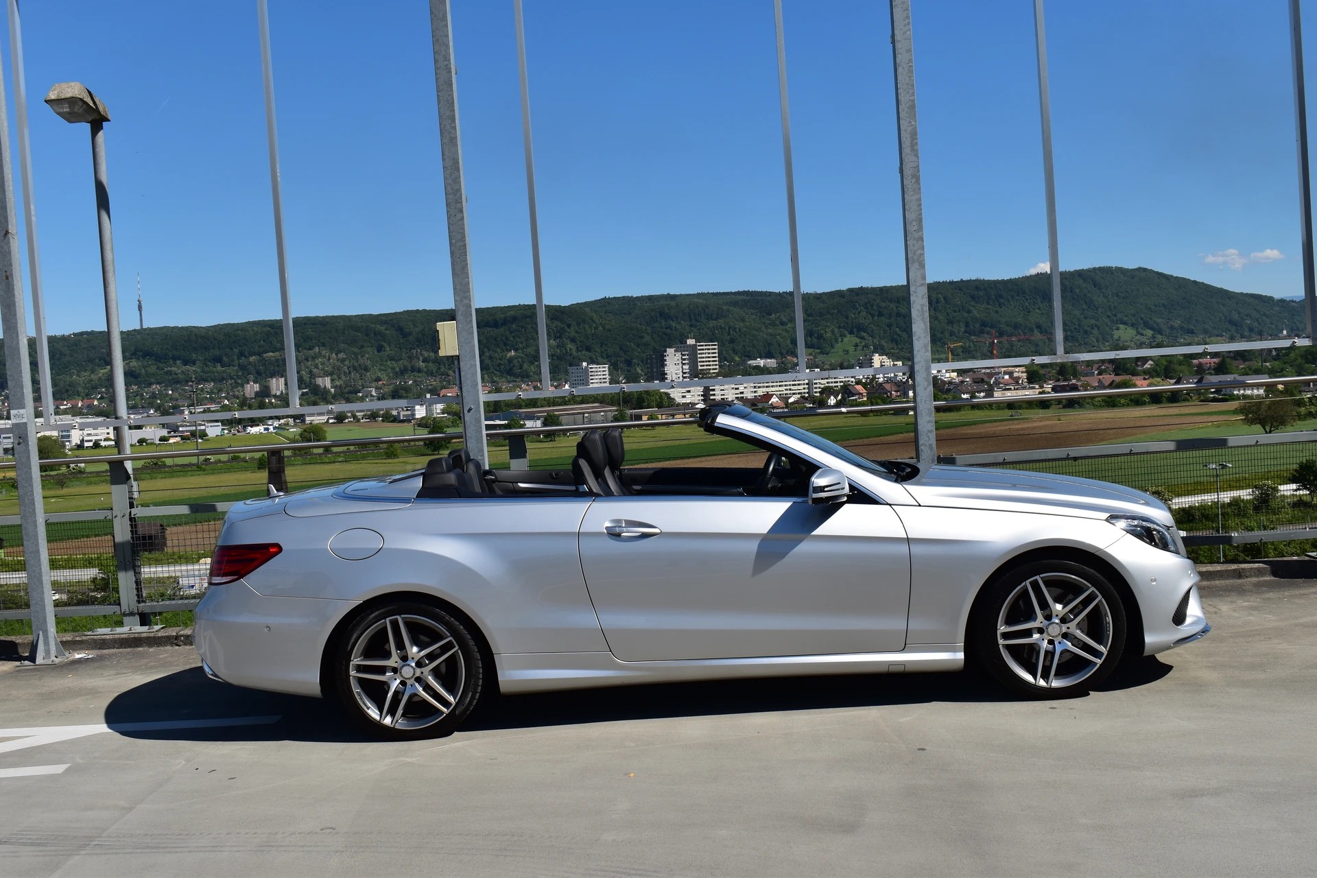 MERCEDES-BENZ E 400 7G-TRONIC AMG LINE PLUS l 333 PS-image-8
