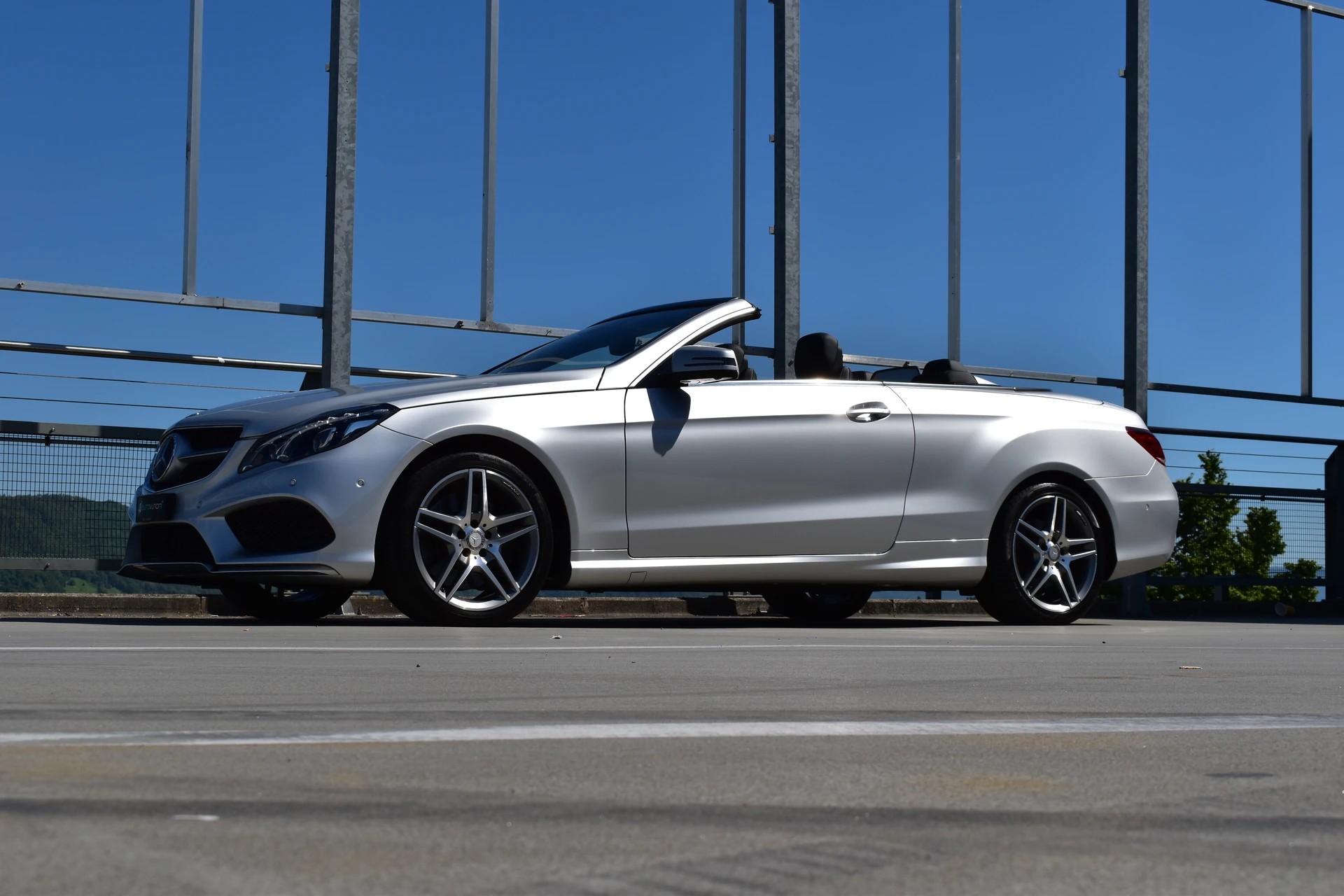 MERCEDES-BENZ E 400 7G-TRONIC AMG LINE PLUS l 333 PS-image-17