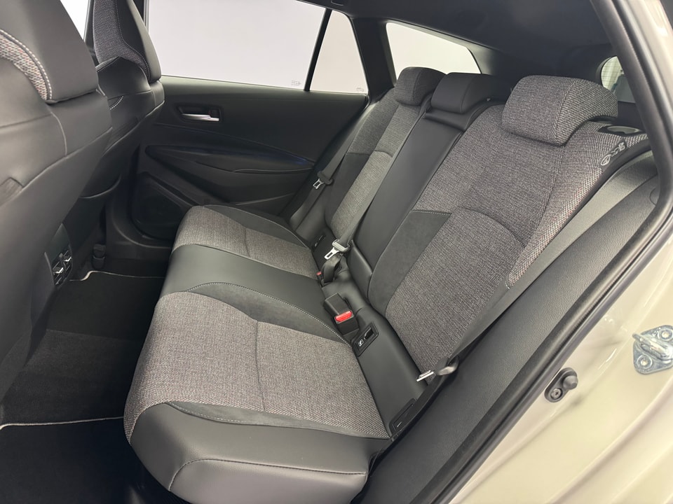 Corolla Touring Sports Hybrid 2.0 Swiss Edition