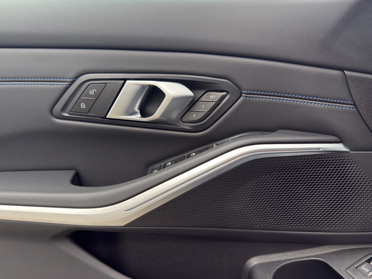 BMW 320d xDr 48V M Sport-image-14