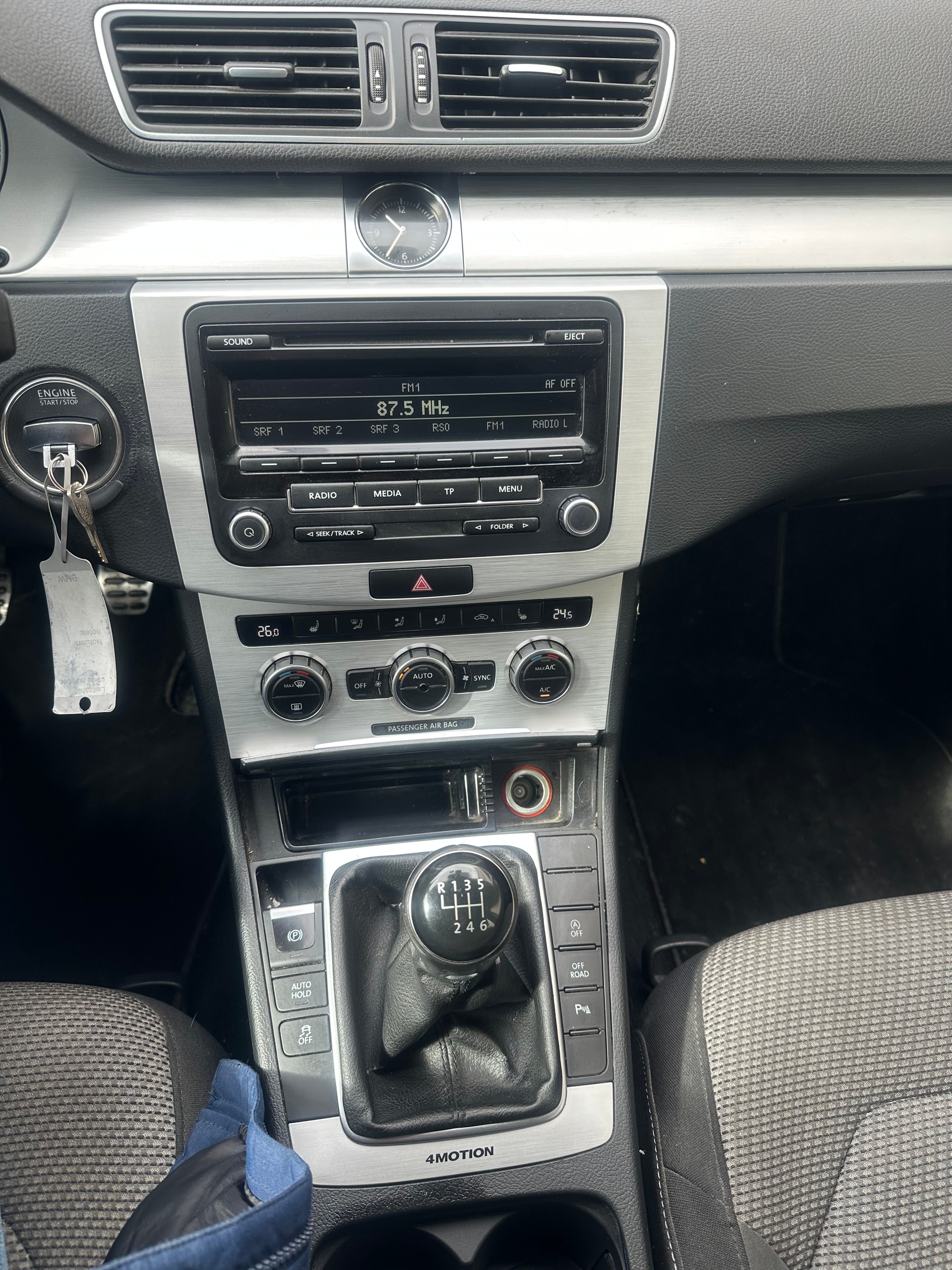VW Passat Alltrack 2.0 TDI BMT 4Motion-image-11