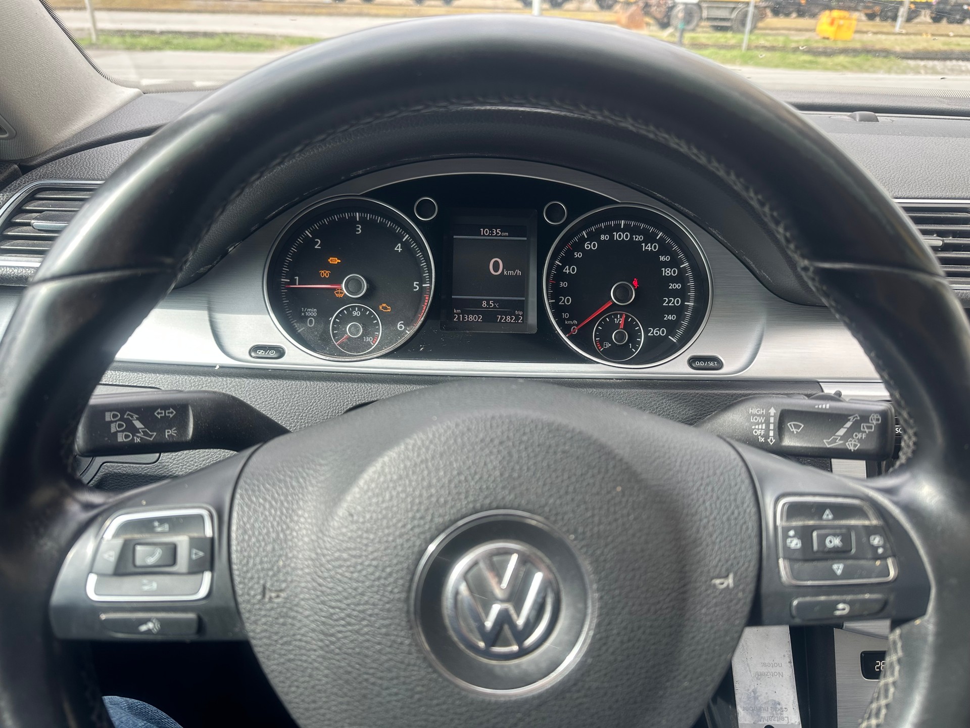 VW Passat Alltrack 2.0 TDI BMT 4Motion-image-9