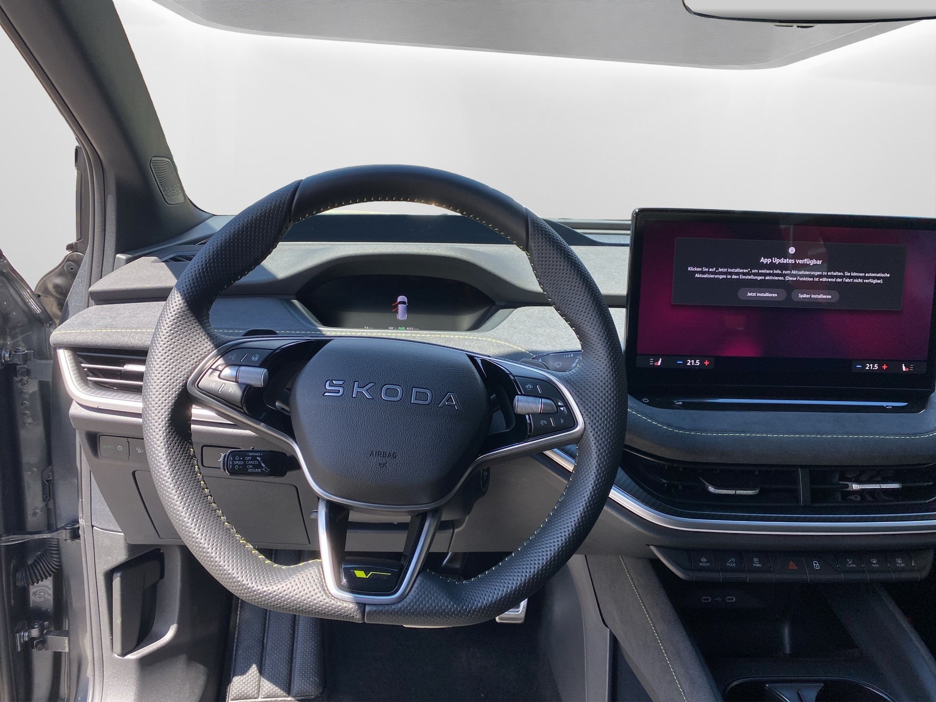SKODA Elroq 85 RS 4x4 MAXX-image-9