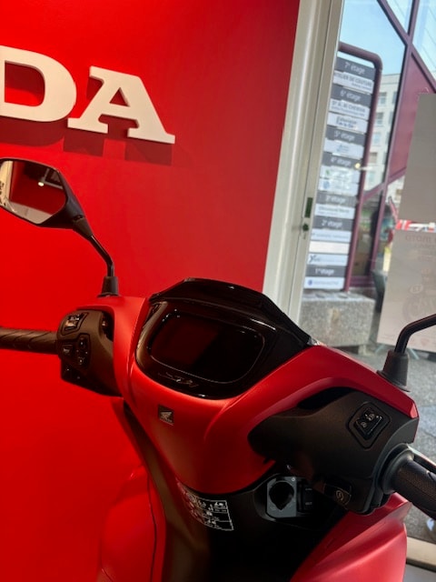 HONDA SH 125 Sporty-image-7