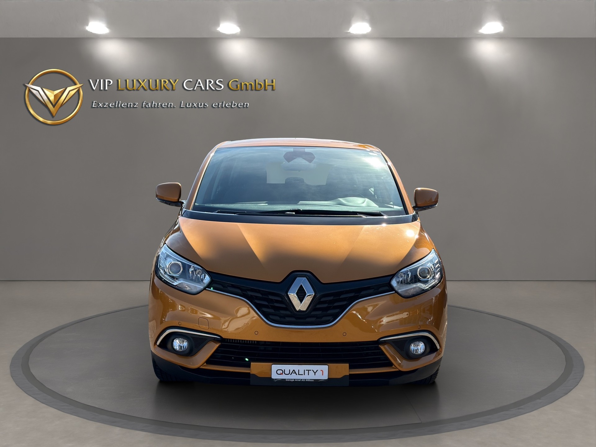 RENAULT Scénic 1.5 dCi Bose EDC-showroom-element-2