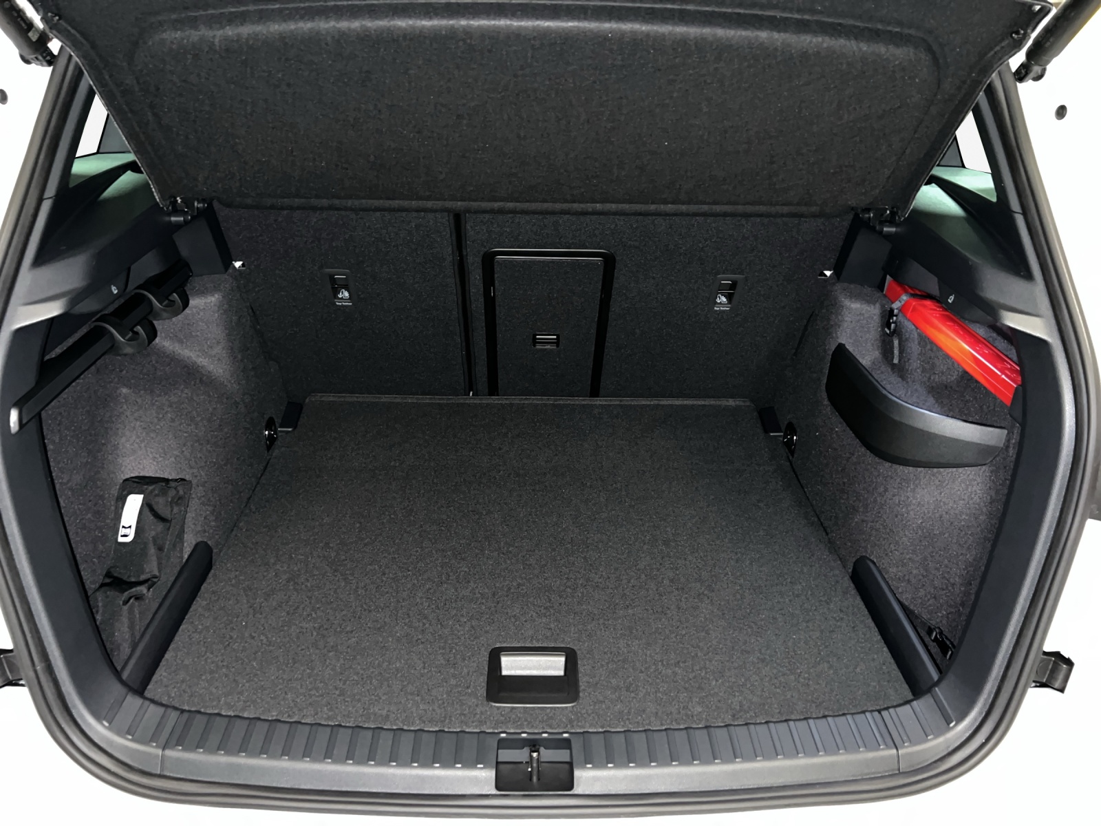 SKODA Karoq 2.0 TSI SportLine 4x4 DSG-image-12