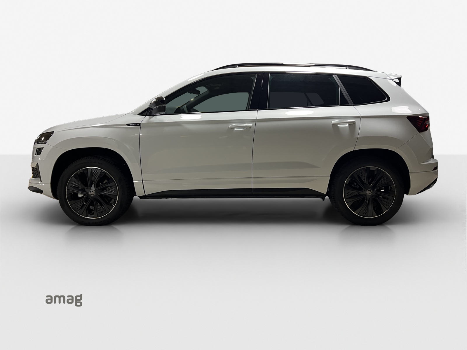 SKODA Karoq 2.0 TSI SportLine 4x4 DSG-image-1