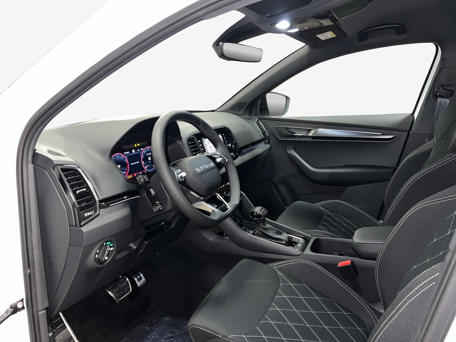 SKODA Karoq 2.0 TSI SportLine 4x4 DSG-image-15