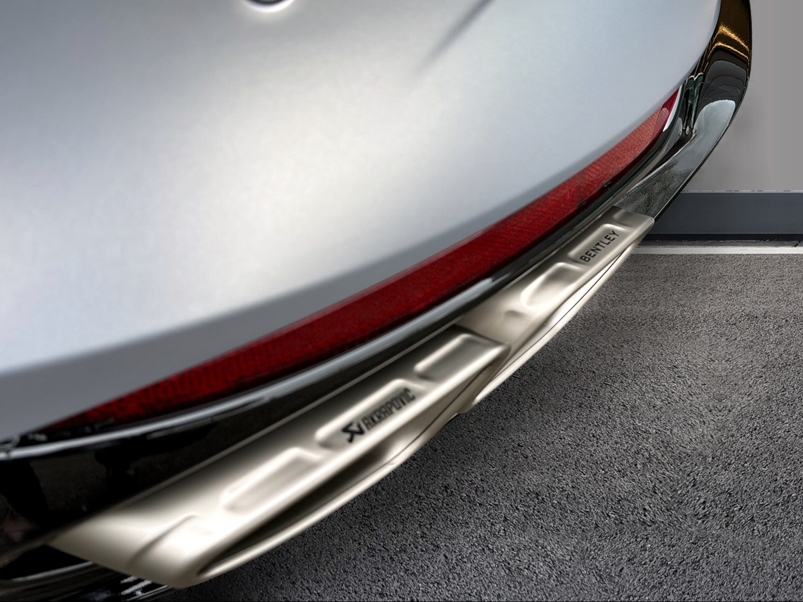 BENTLEY Continental GT S 4.0 V8 PHEV-image-12