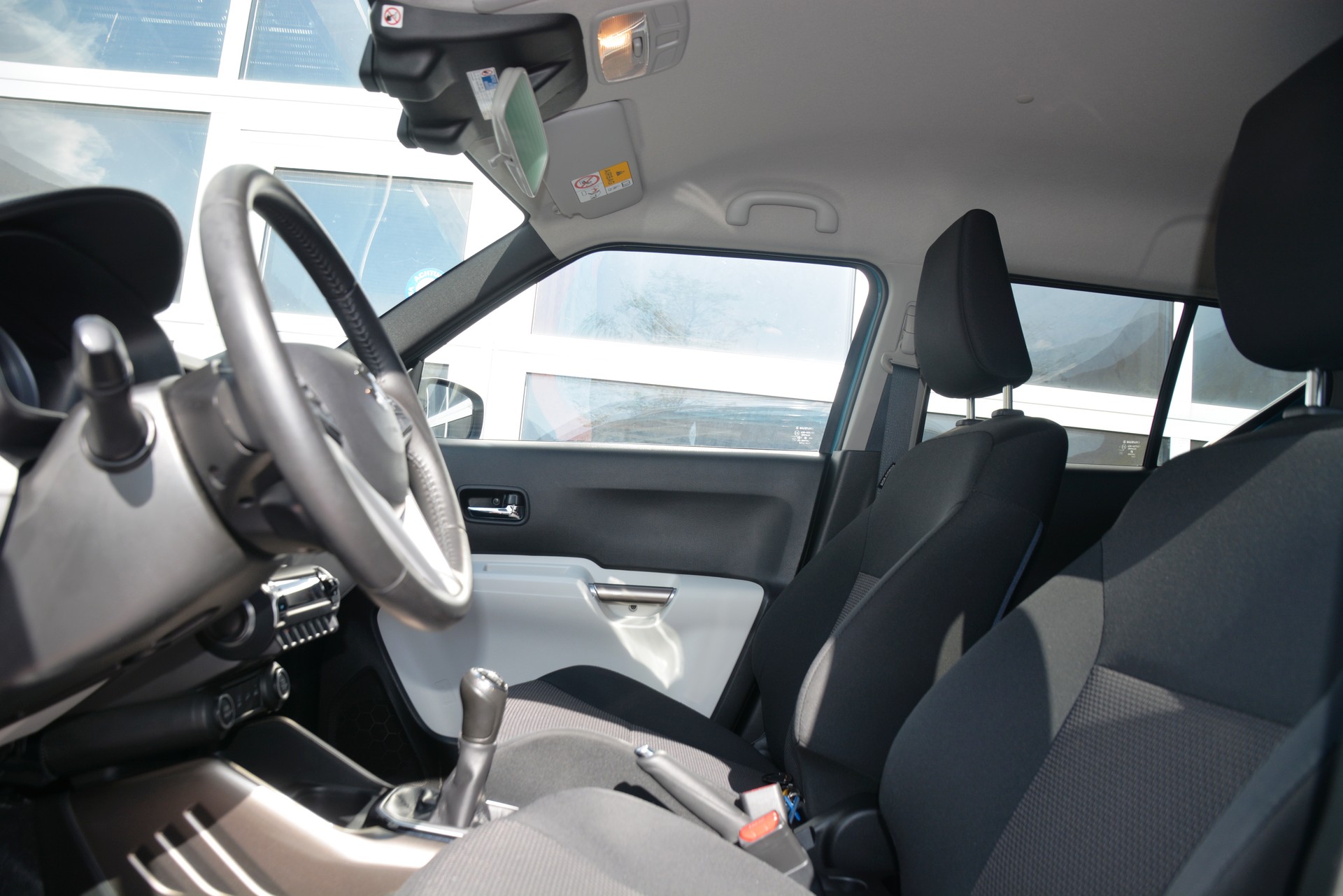 SUZUKI Ignis 1.2i Compact Top 4x4-image-14