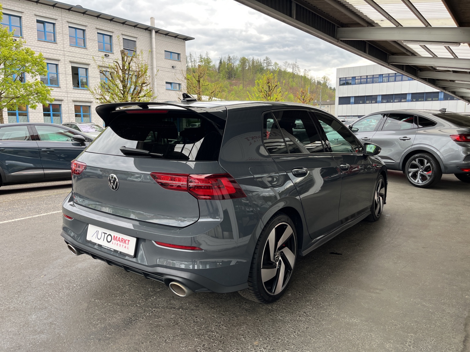 VW Golf 2.0 TSI GTI Clubsport DSG-image-4