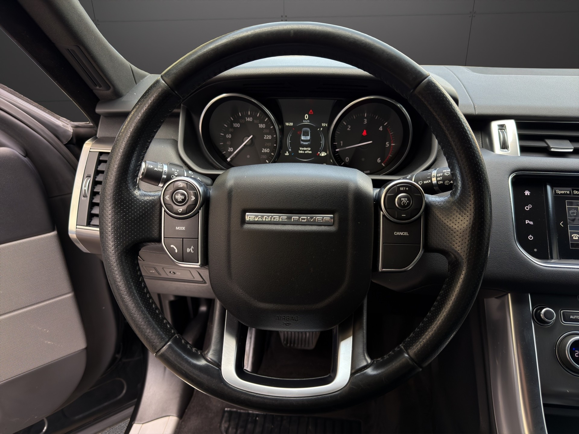 LAND ROVER Range Rover Sport 3.0 TDV6 S Automatic-image-11