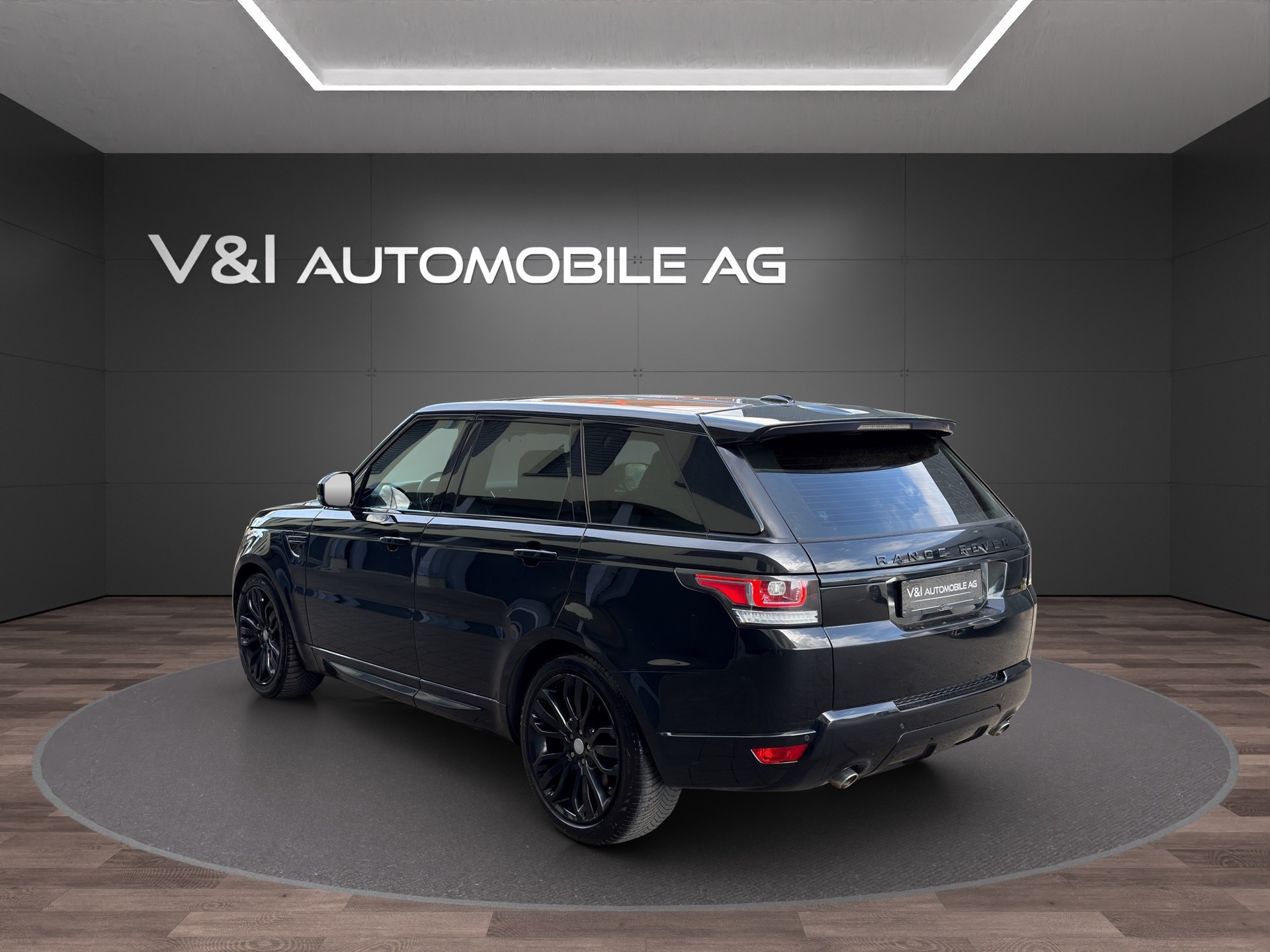 LAND ROVER Range Rover Sport 3.0 TDV6 S Automatic-image-3