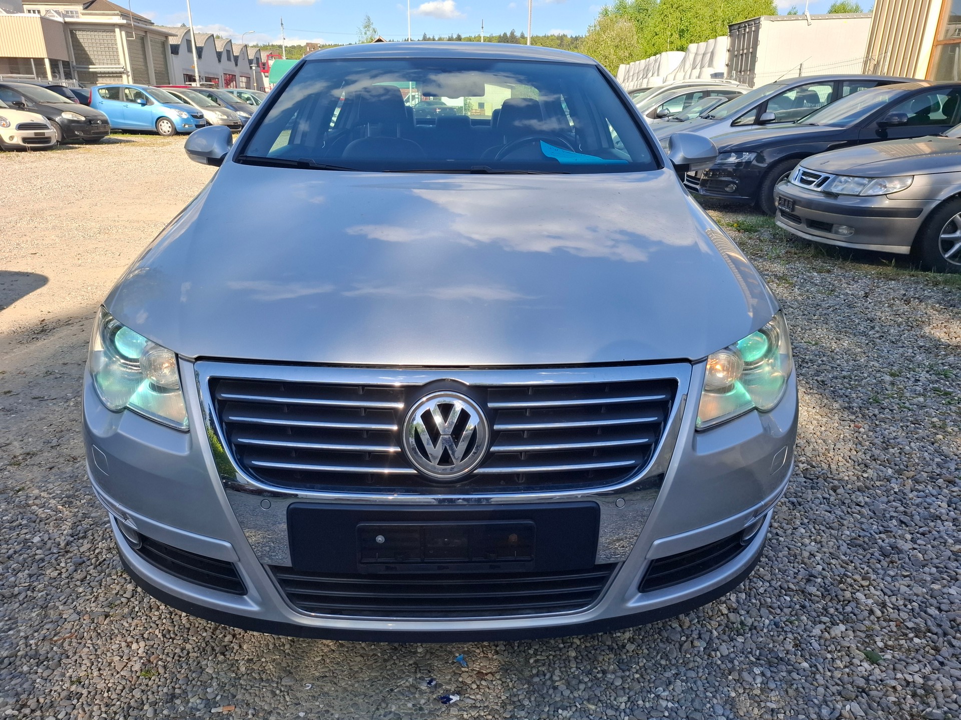 VW Passat 3.2 V6 FSI Comfortline 4Motion-image-2