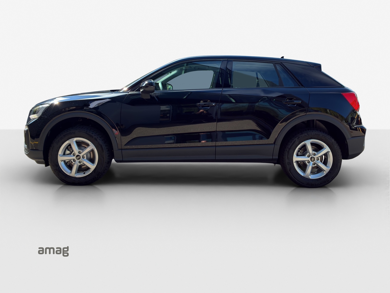AUDI Q2 40 TFSI S line quattro S-tronic-image-1
