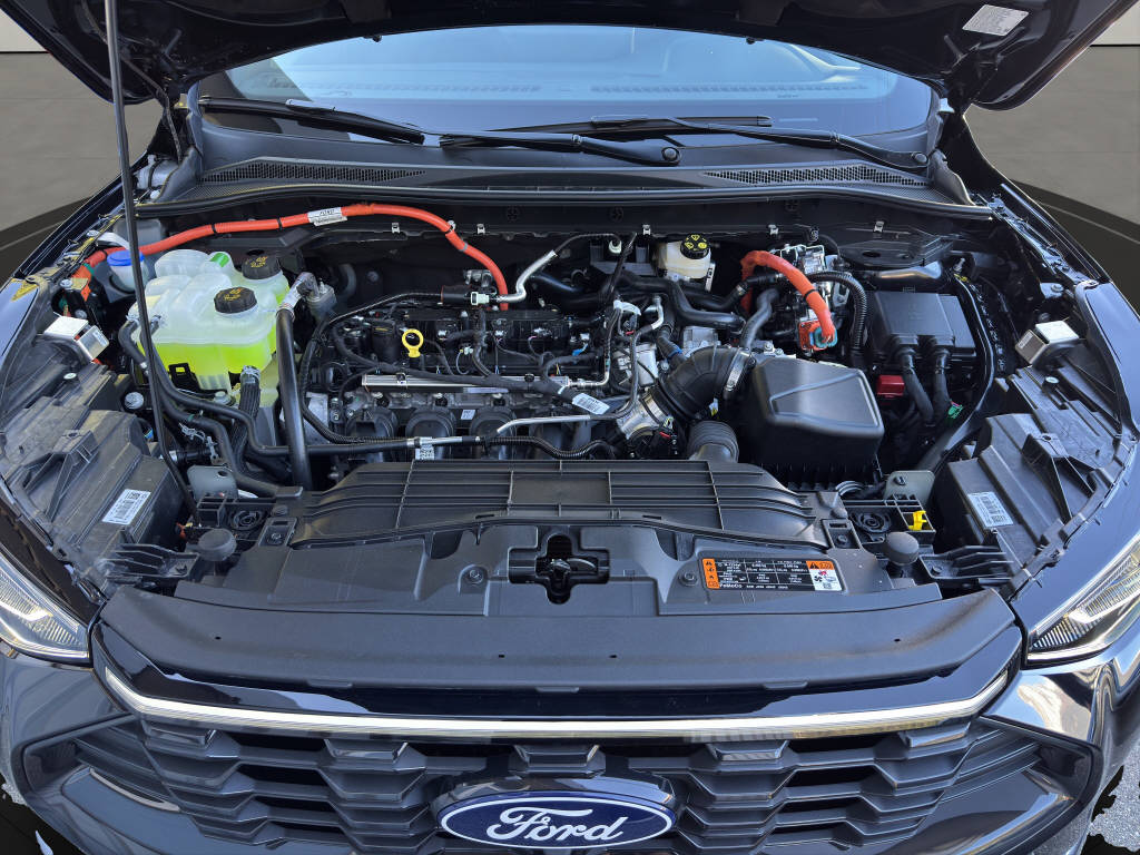 FORD Kuga 2.5 Hybrid ST-Line X 4x4 HEV 183 PS-image-19