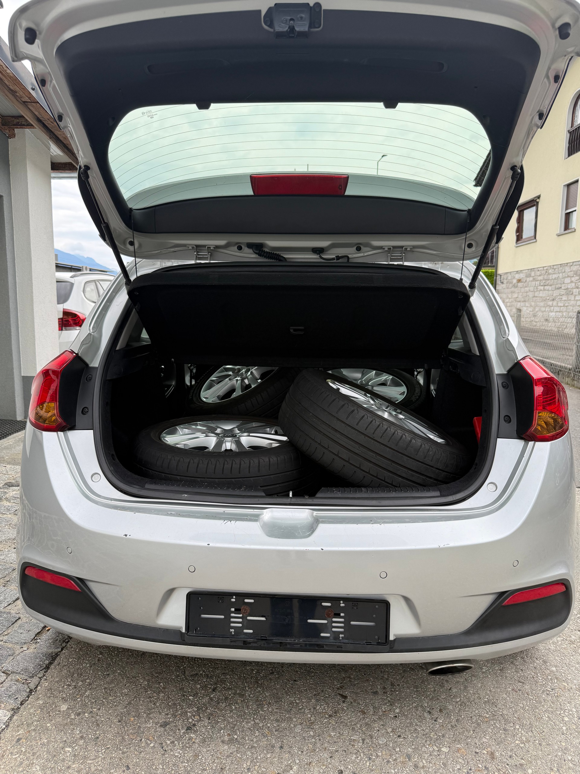 KIA Cee'd 1.6 GDi Style-image-9