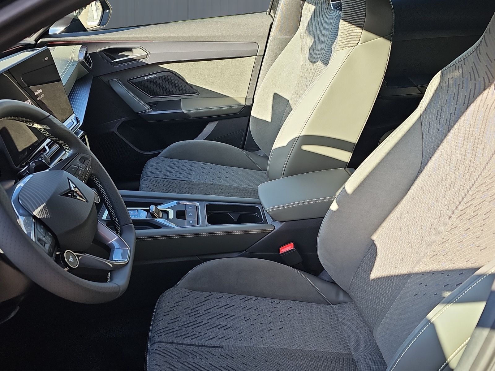 CUPRA Formentor 1.5 TSI Prime Edition DSG-image-6