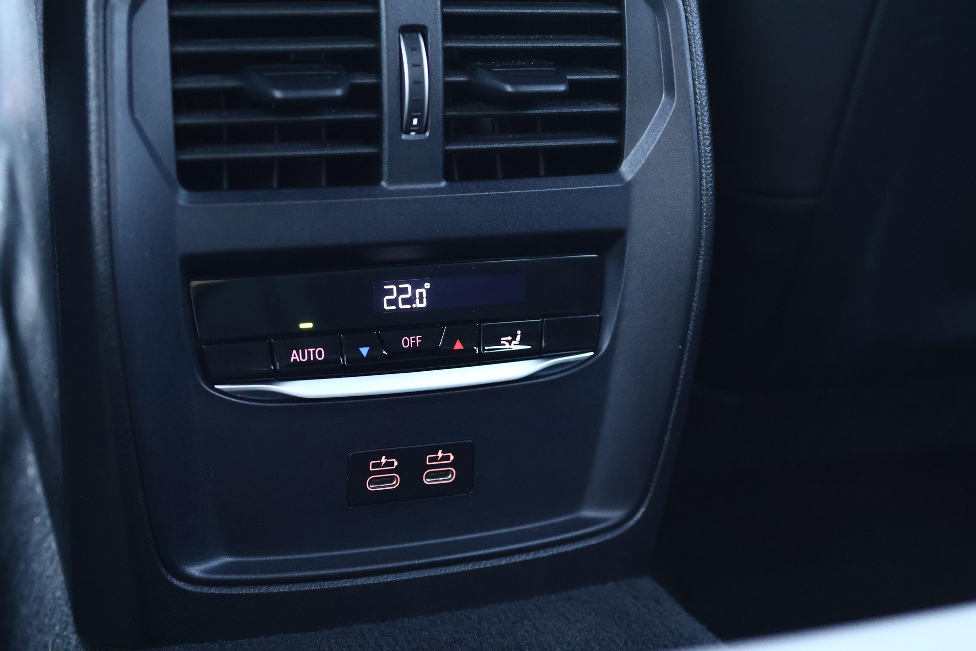 BMW 320d xDrive Touring M Sport-image-29