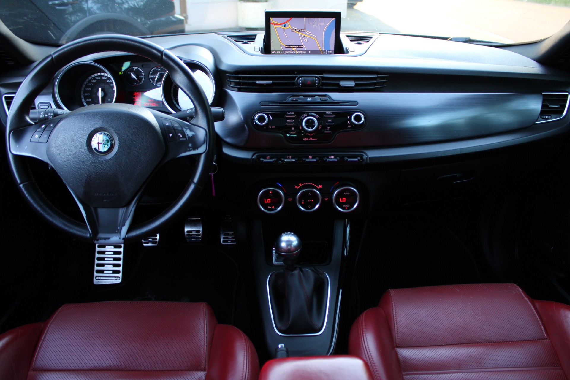 ALFA ROMEO Giulietta 1.4 MultiAir Progression-image-8