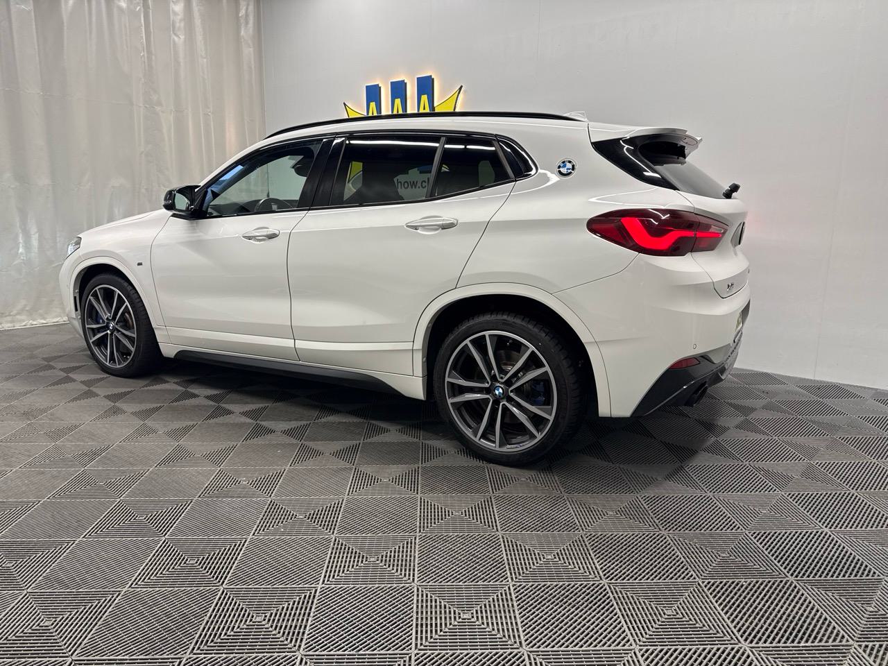 BMW X2 M35i Steptronic-showroom-element-1