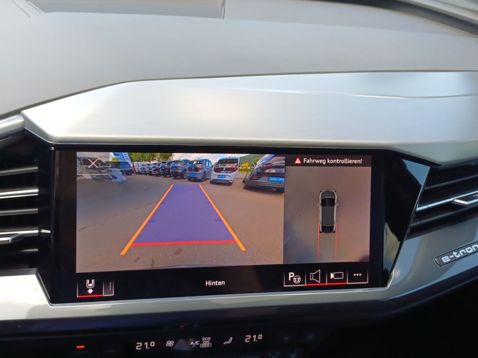 AUDI Q4 Sportback e-tron 50 quattro-image-16