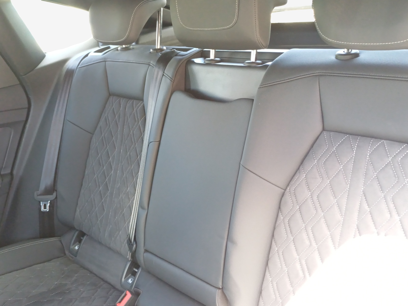 AUDI Q4 Sportback e-tron 50 quattro-image-12