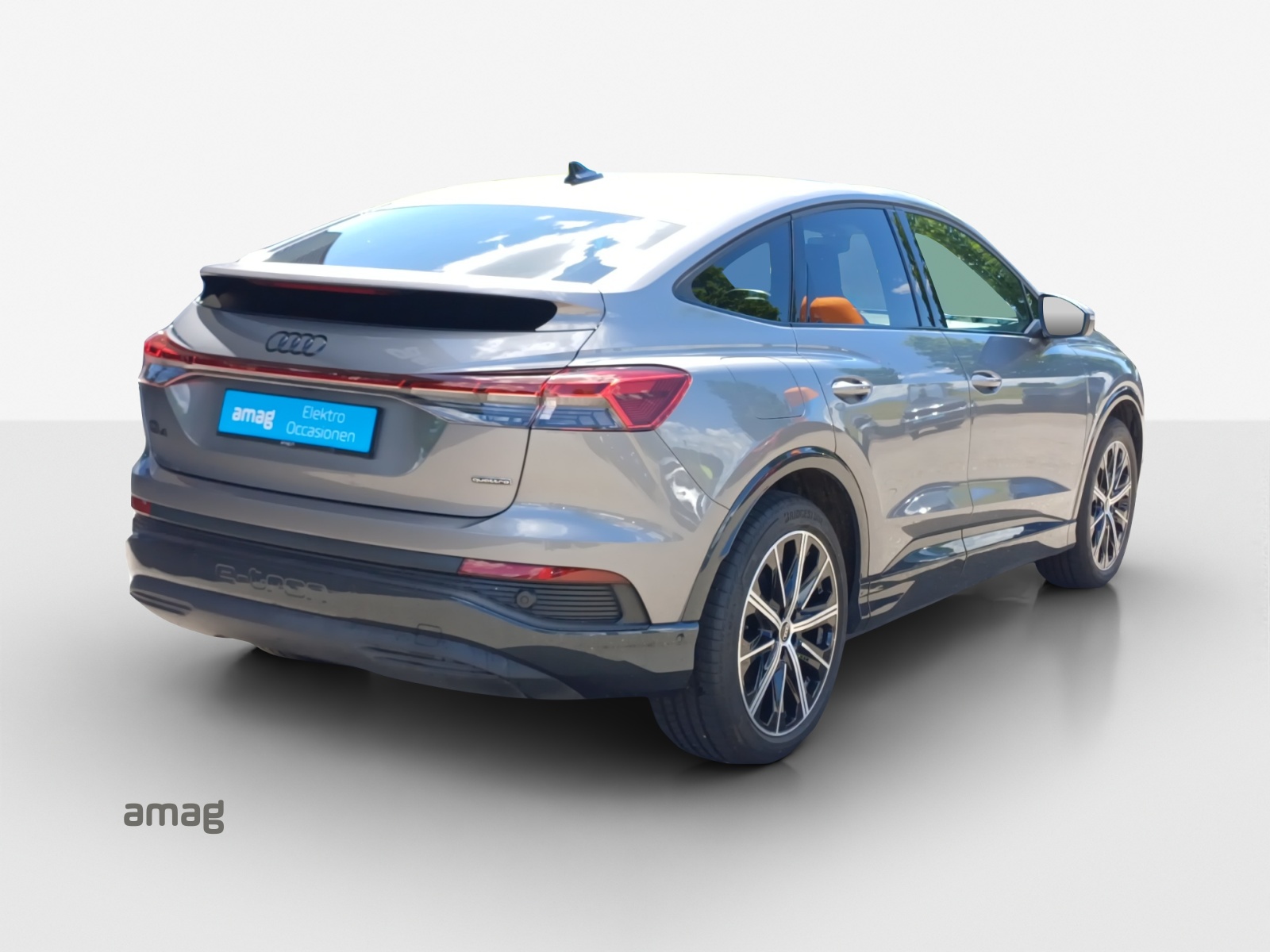 AUDI Q4 Sportback e-tron 50 quattro-image-5