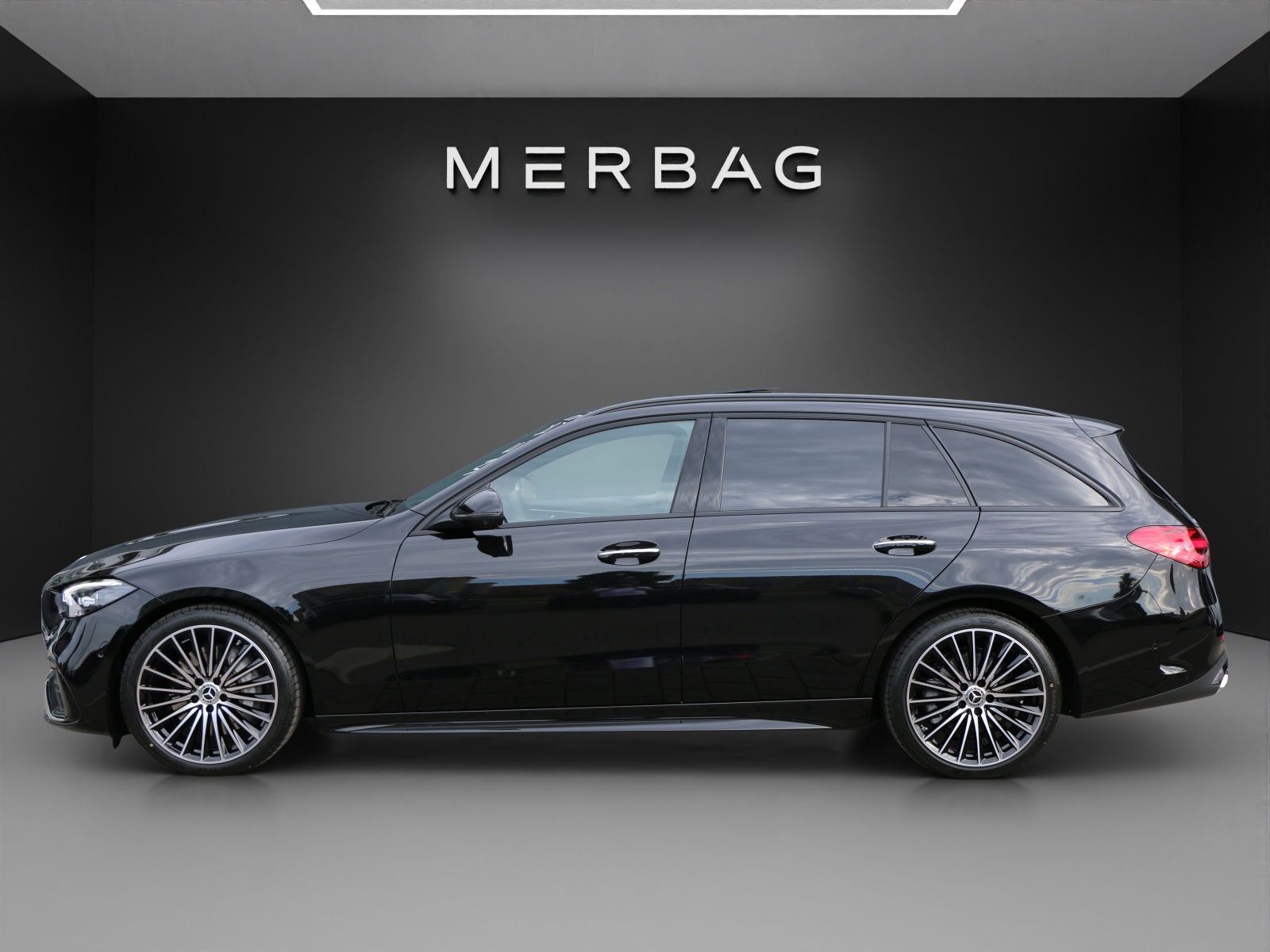 MERCEDES-BENZ C 220 d 4MATIC T-Modell Swiss Star-image-1
