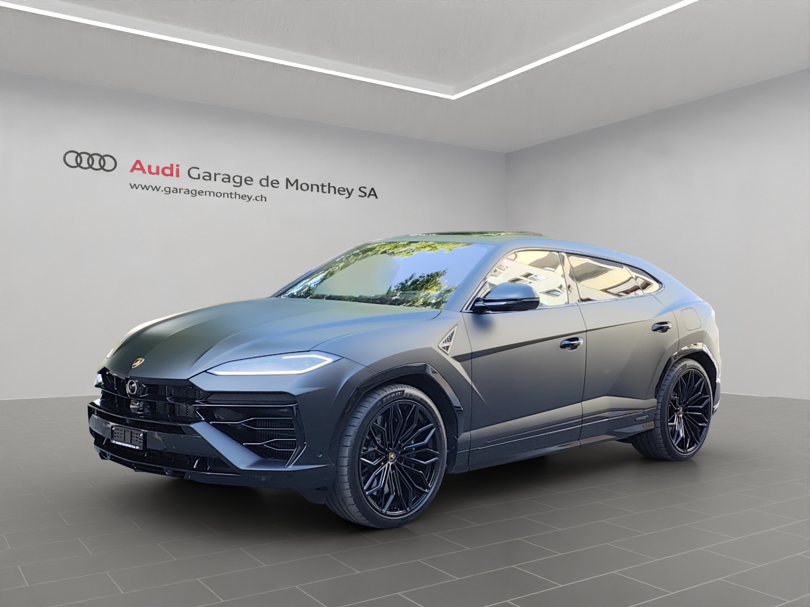 LAMBORGHINI Urus SE-image-0