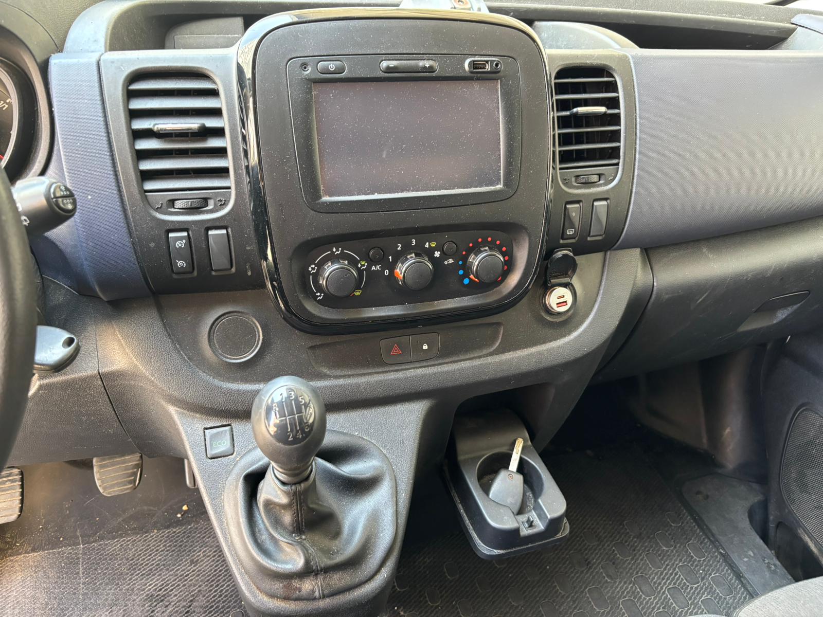 OPEL Vivaro 1.6 CDTI 2.7t L1H1-image-5