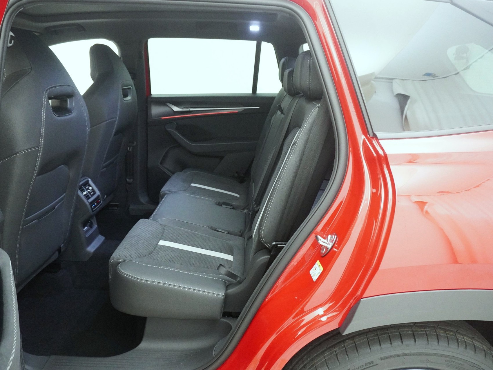 SKODA Kodiaq 2.0 TDI Sportline-image-14