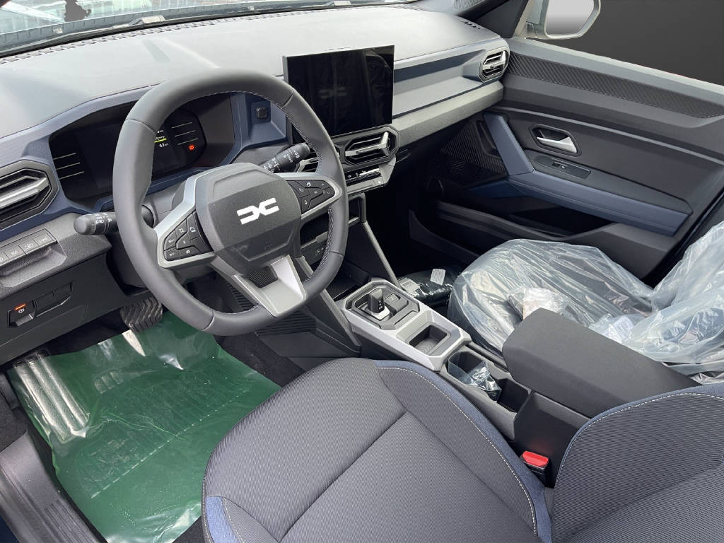 DACIA Bigster 1.8 Hybrid Expression-image-8