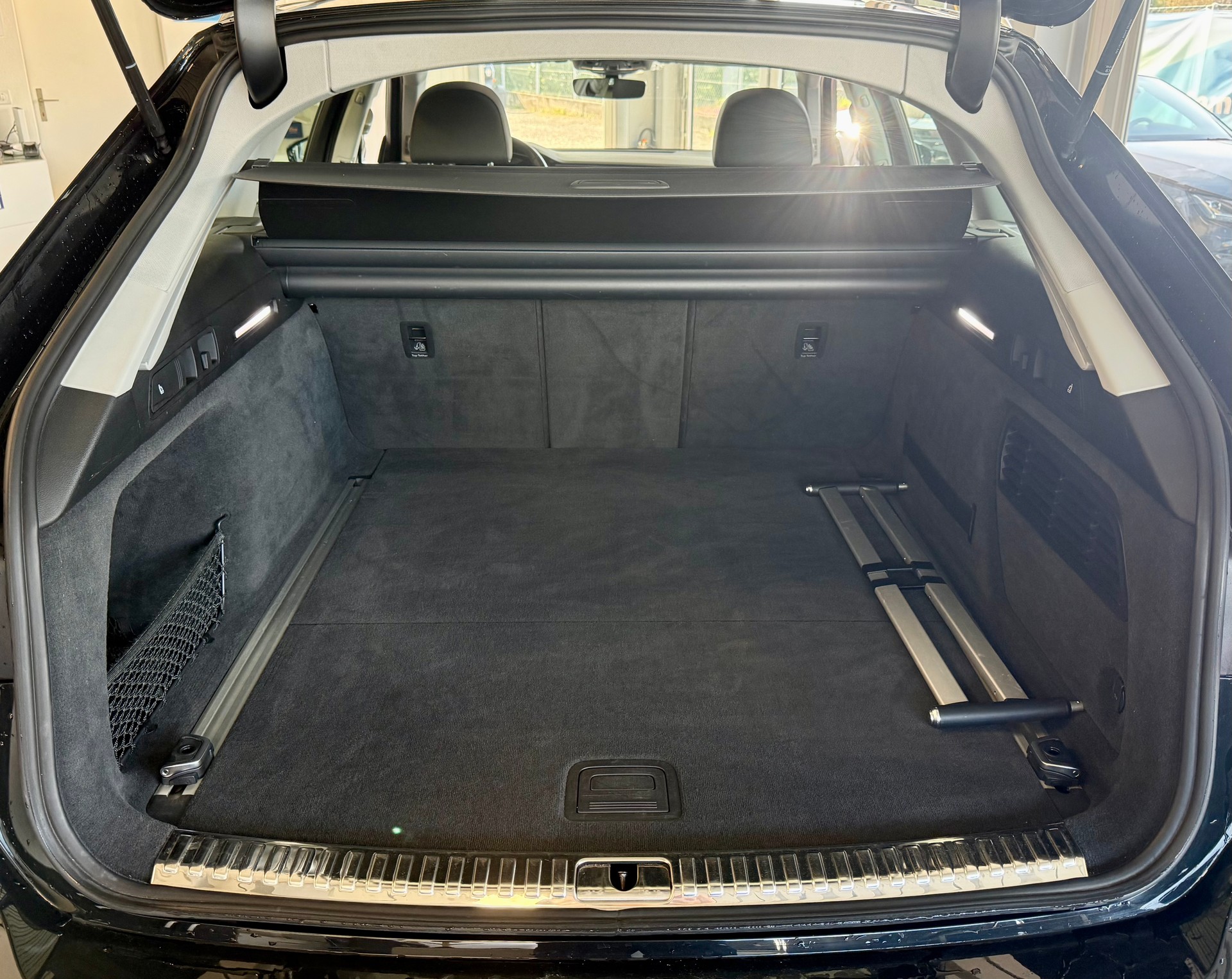 AUDI A6 allroad 55 TDI quattro tiptronic-image-25