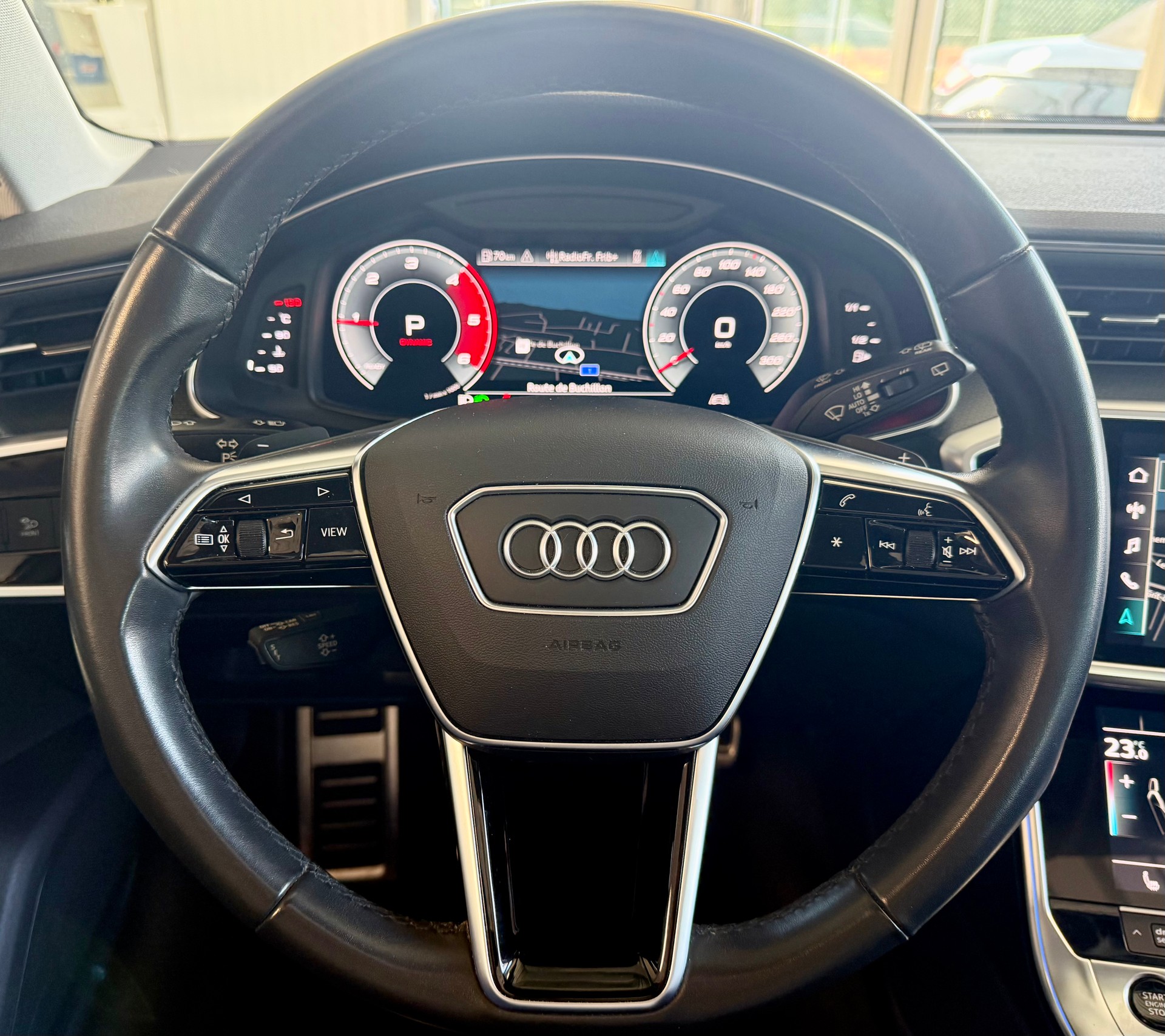 AUDI A6 allroad 55 TDI quattro tiptronic-image-16