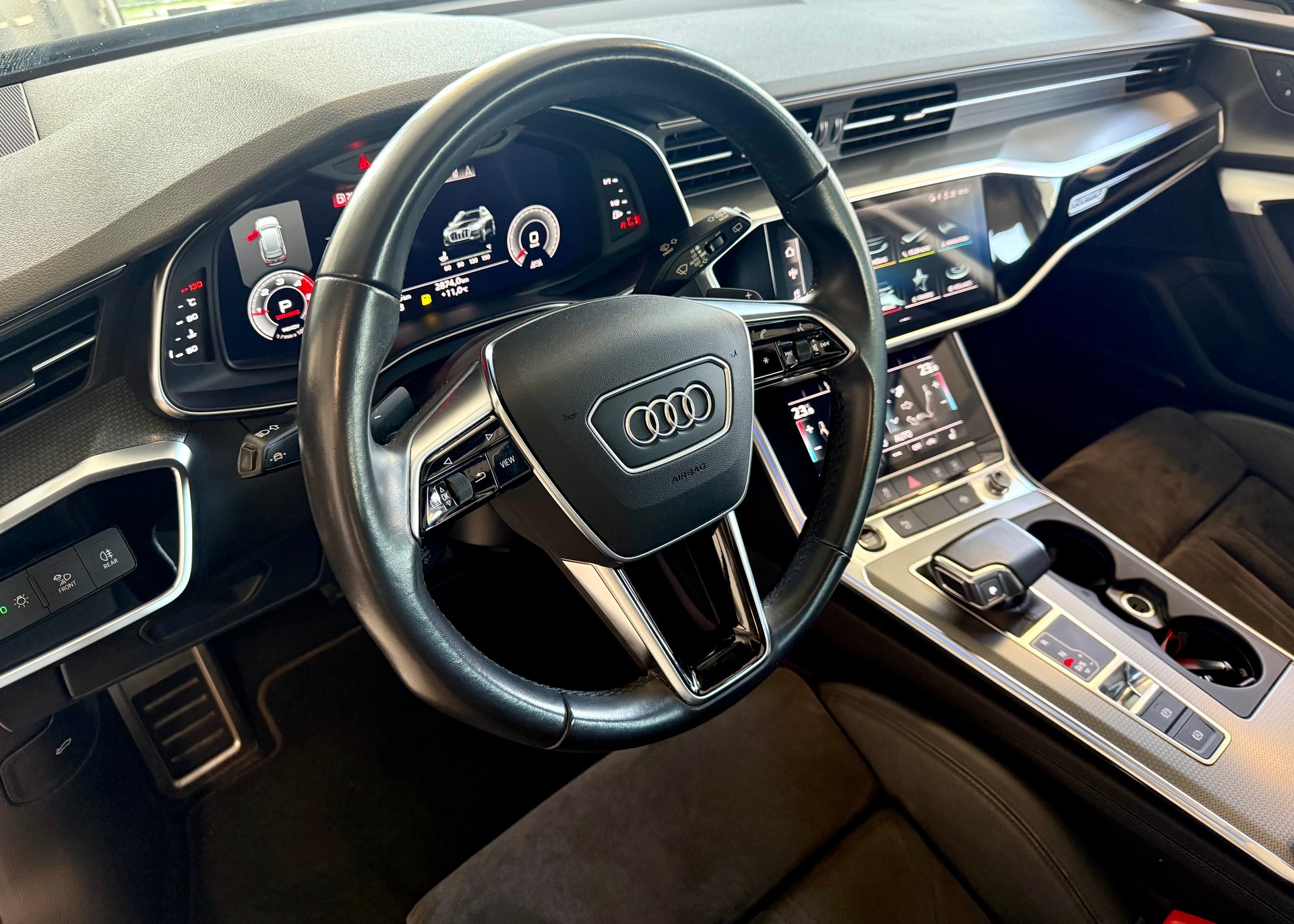 AUDI A6 allroad 55 TDI quattro tiptronic-image-12