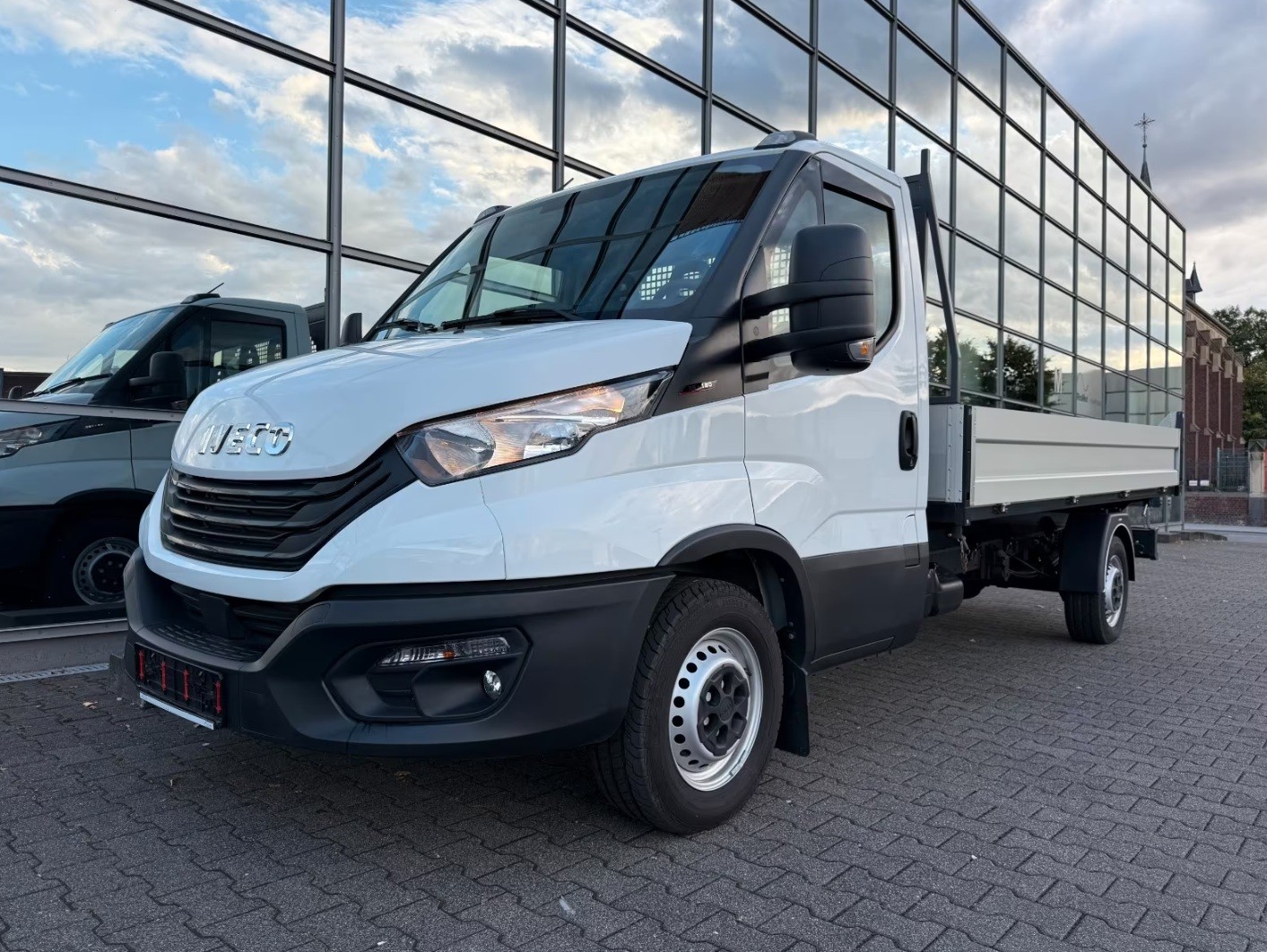 IVECO 35 S 18H 3 Seitenkipper-image-0