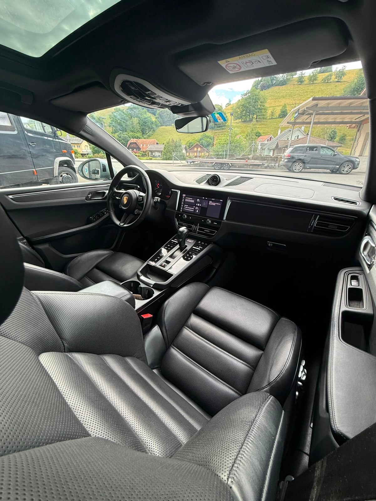 PORSCHE Macan GTS PDK-image-14