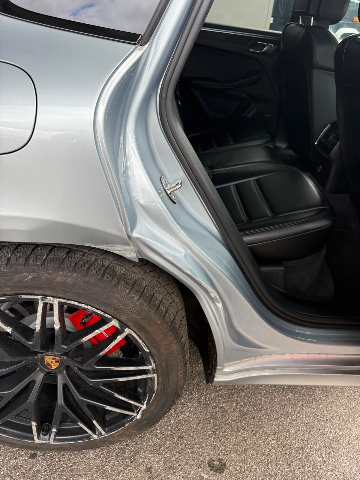 PORSCHE Macan GTS PDK-image-5