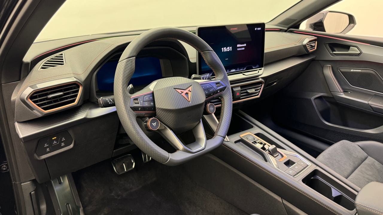 CUPRA LEON 2.0 TSI VZ DSG-image-6