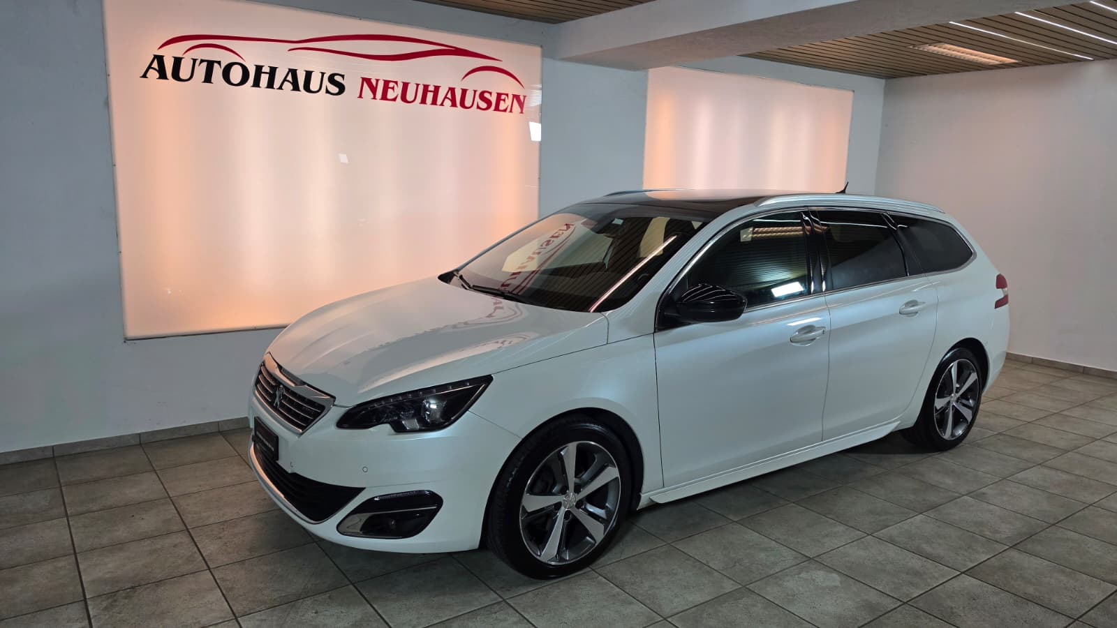 PEUGEOT 308 SW 1.2 THP Business Automatic, FRISCH AB MFK UND FRISCH AB SERVICE-image-0