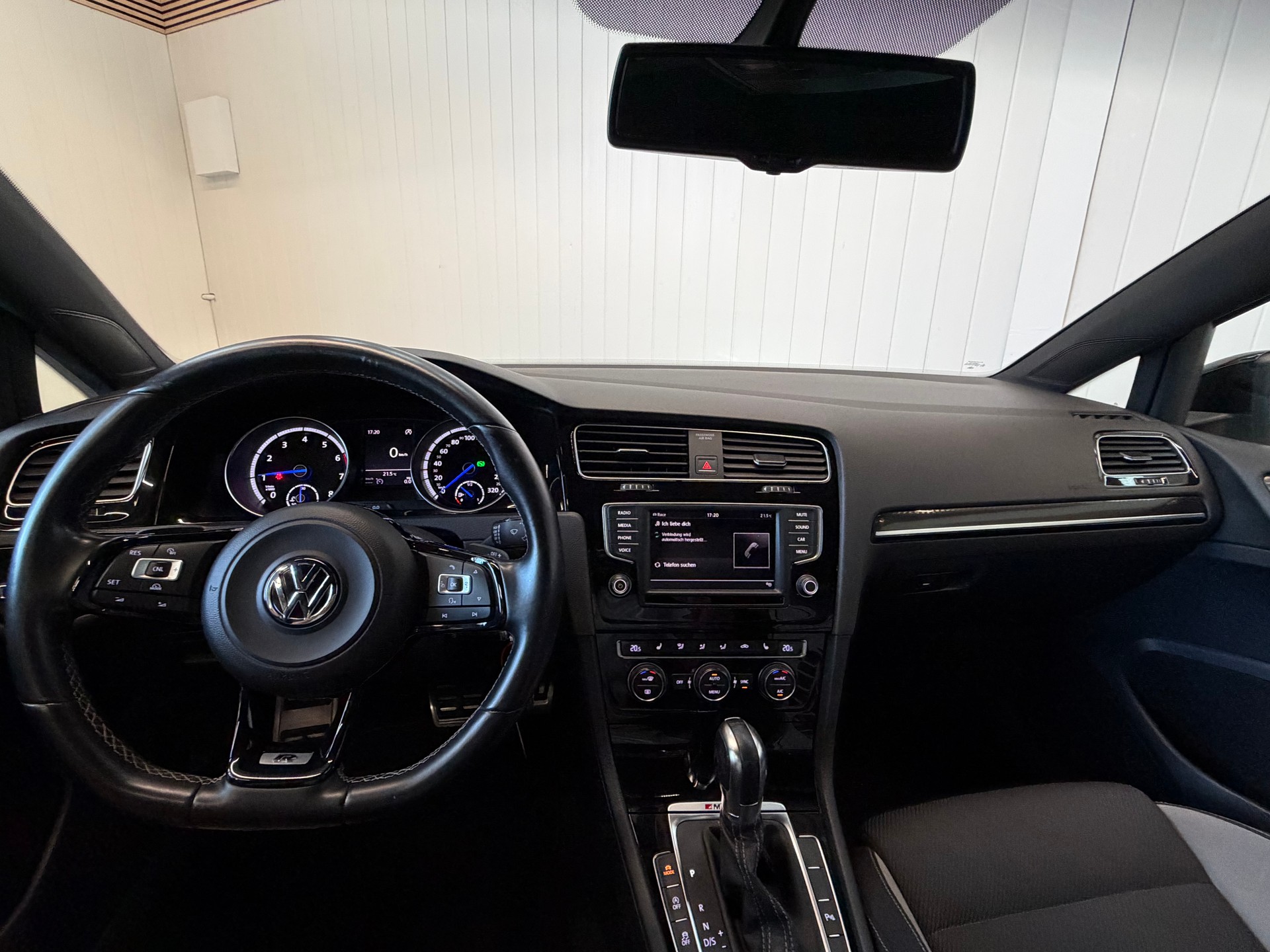 VW Golf 2.0 TSI R 4Motion DSG frisch ab MFK & Service-image-9