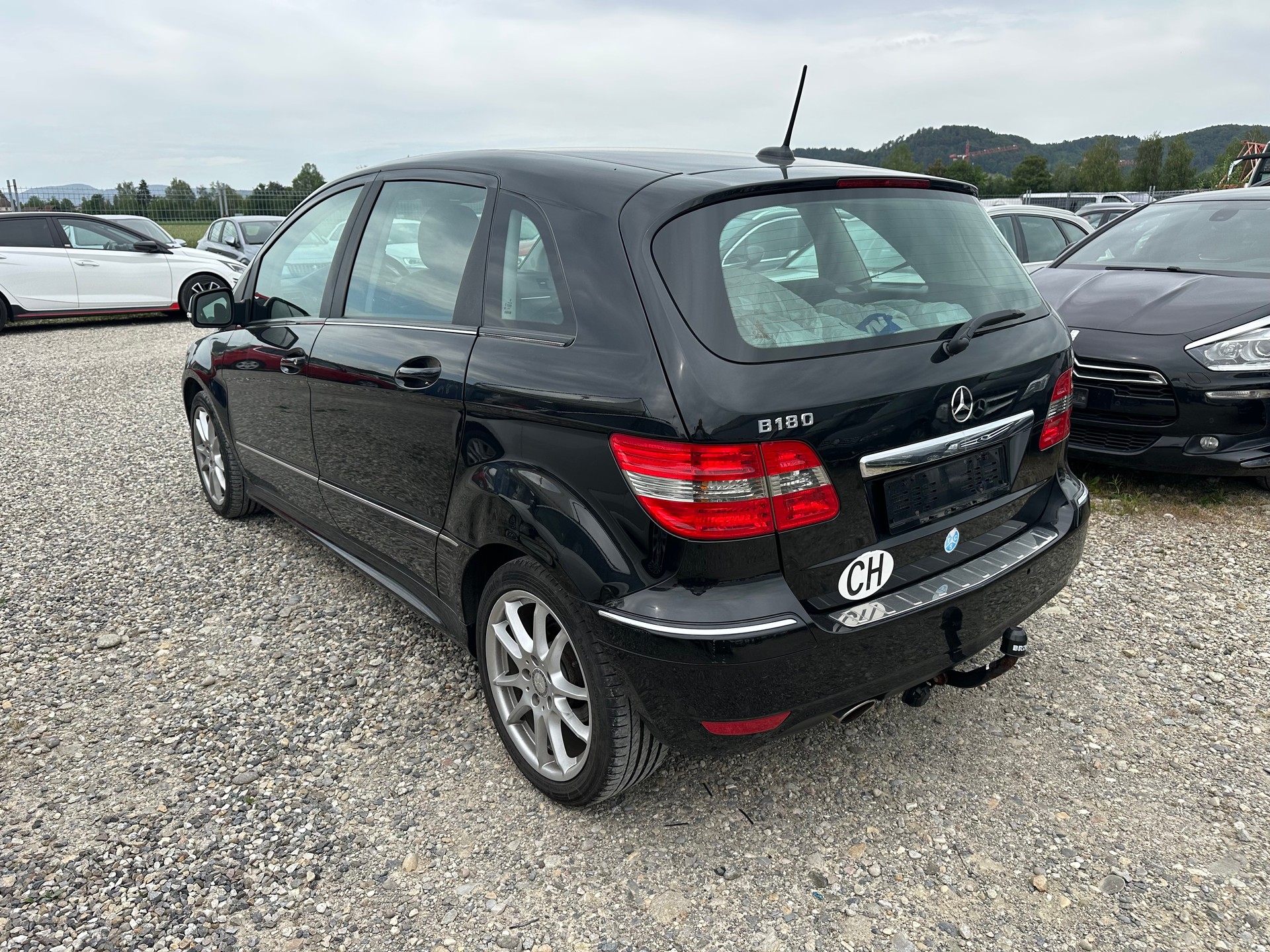 MERCEDES-BENZ B 180 My Star Autotronic-image-5