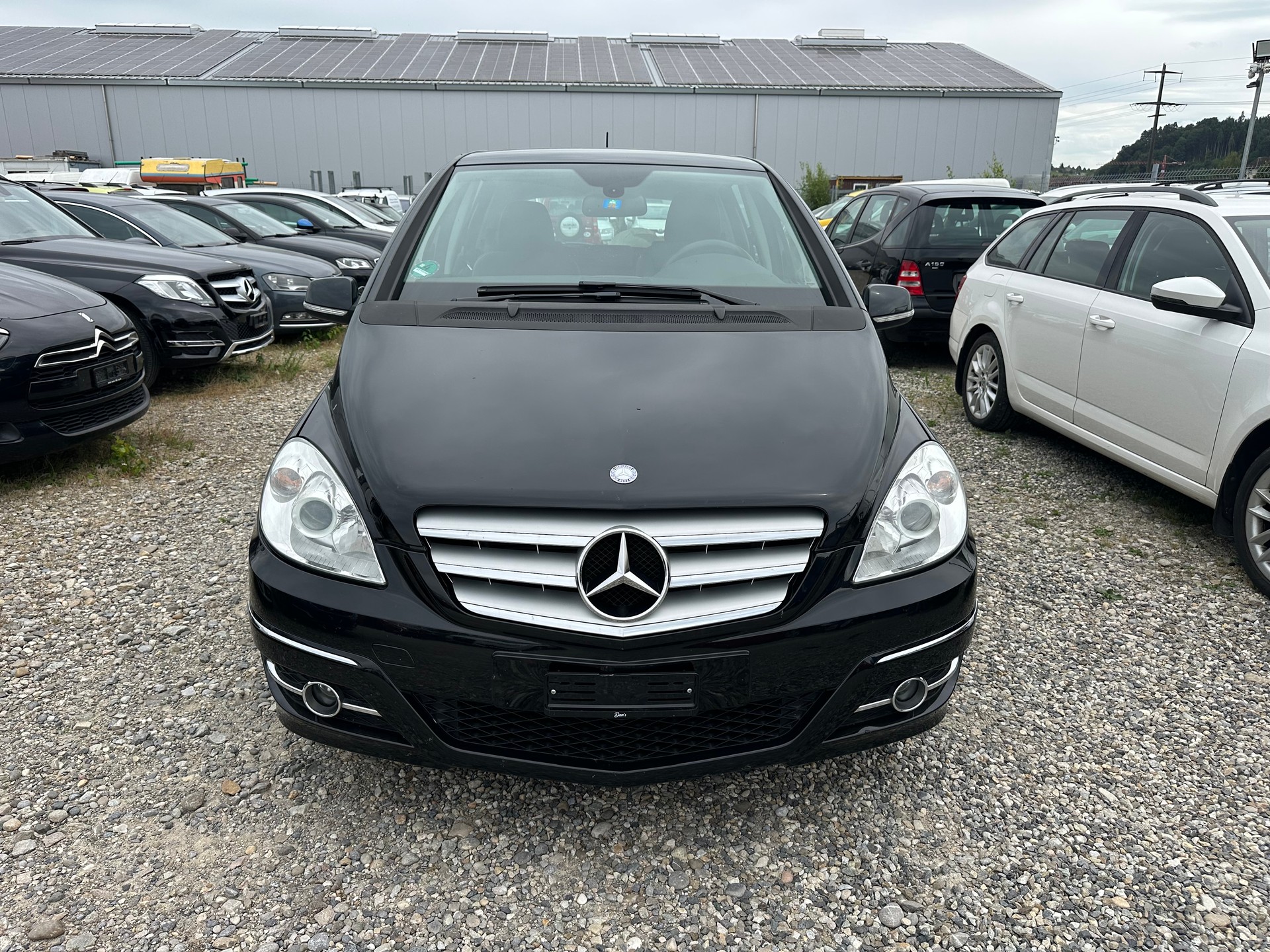 MERCEDES-BENZ B 180 My Star Autotronic-image-1