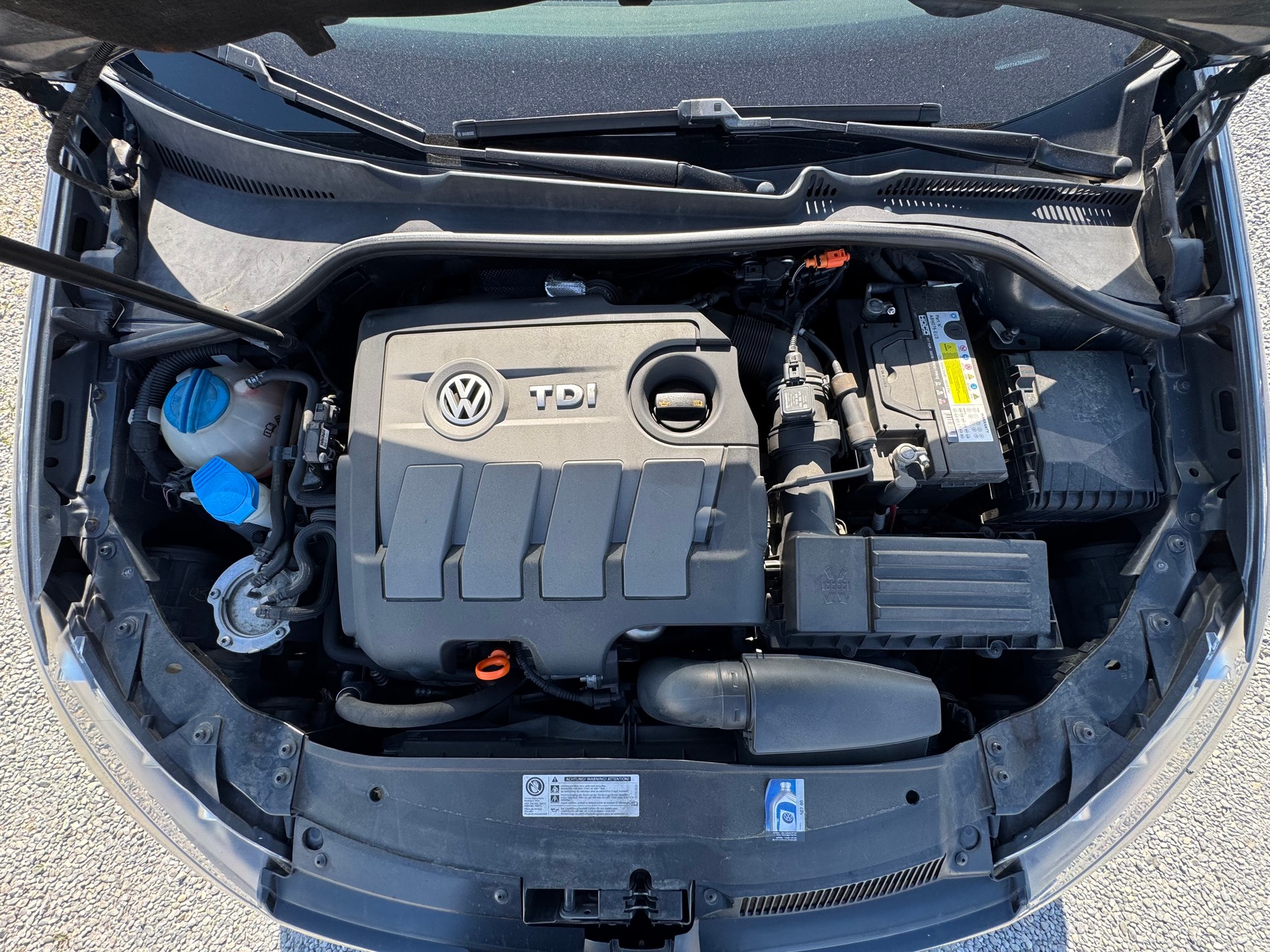 VW Golf Variant 1.6 TDI Comfortline 4Motion-image-11