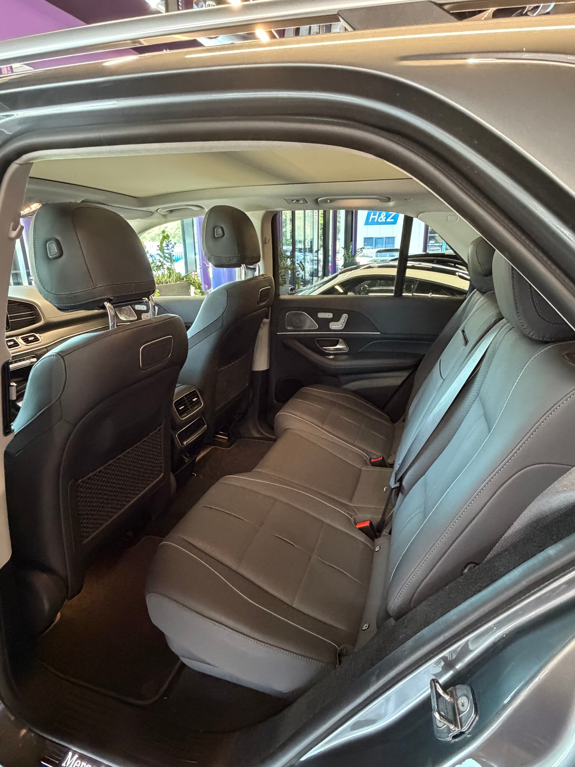 MERCEDES-BENZ GLE 400 d 4Matic AMG Line 9G-Tronic-image-10