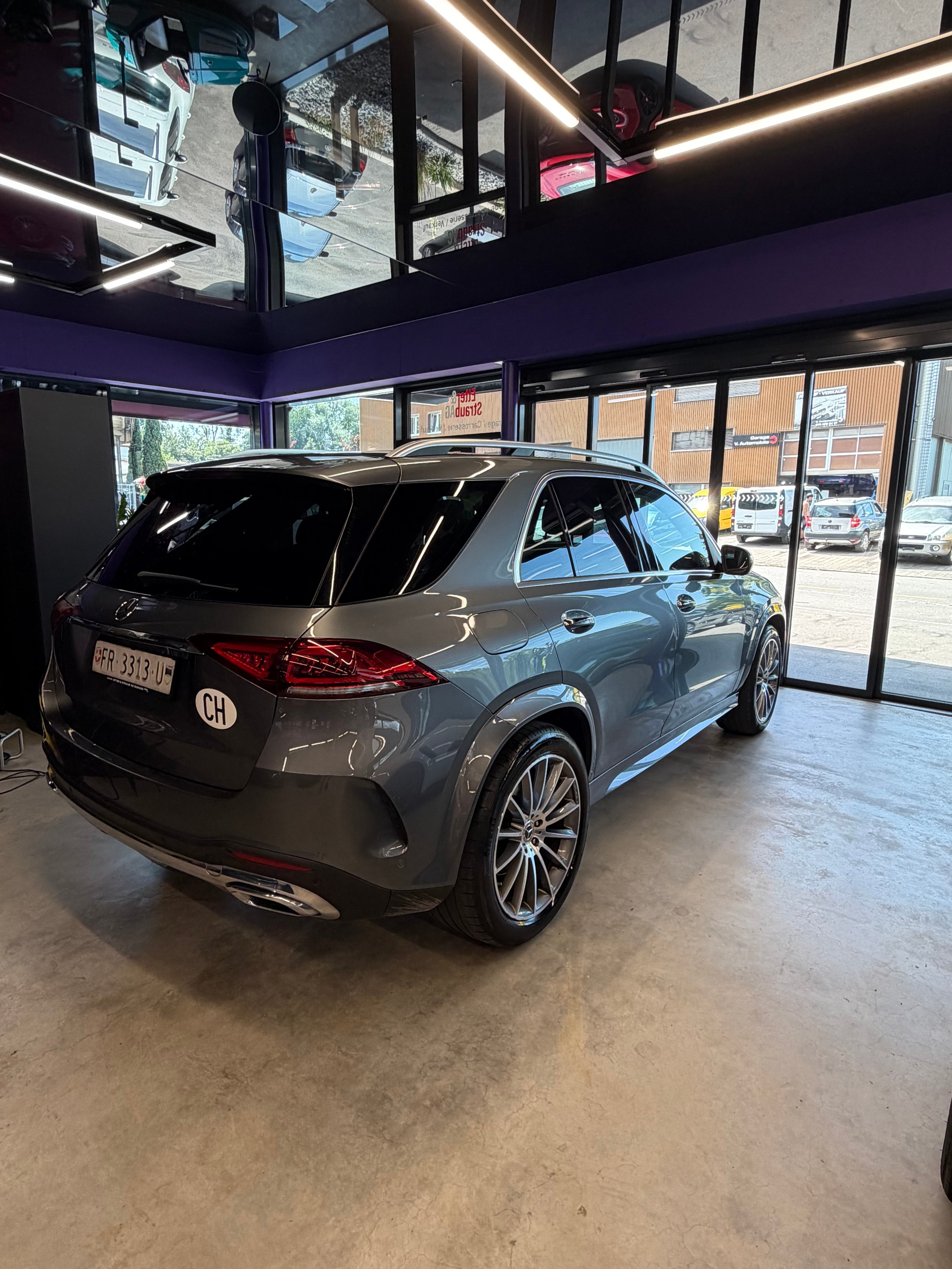 MERCEDES-BENZ GLE 400 d 4Matic AMG Line 9G-Tronic-image-7