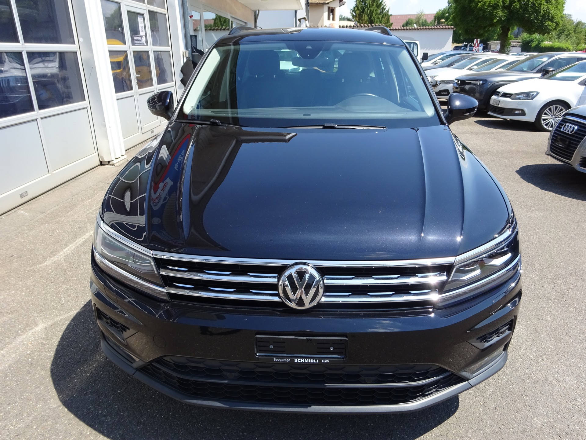 VW Tiguan 2.0 TDI SCR Comfortline 4Motion DSG-image-4